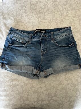 Express Denim Roll-Cuff Shorts - Medium Blue